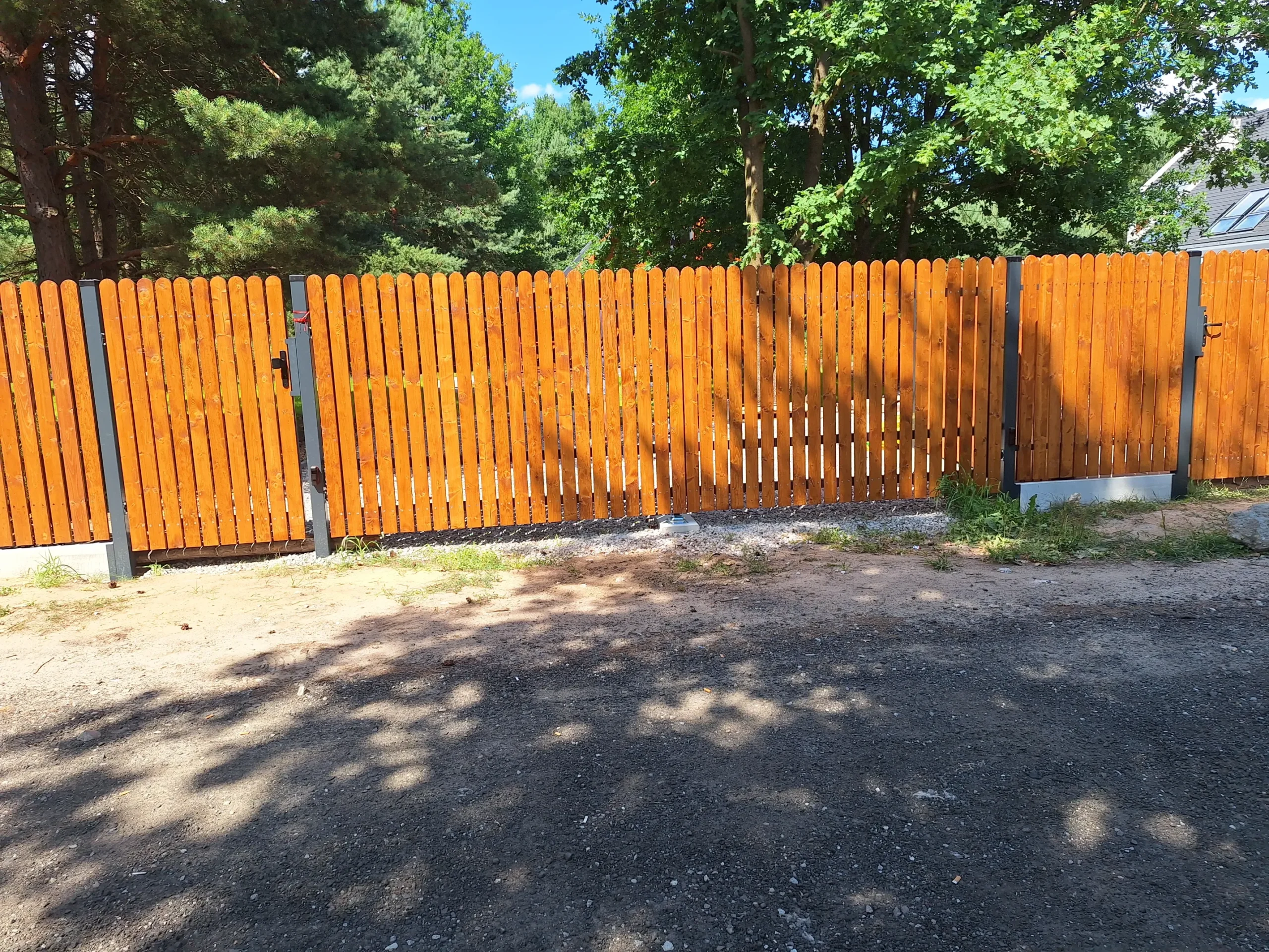 zdjęcie - ogrodzenie drewniane