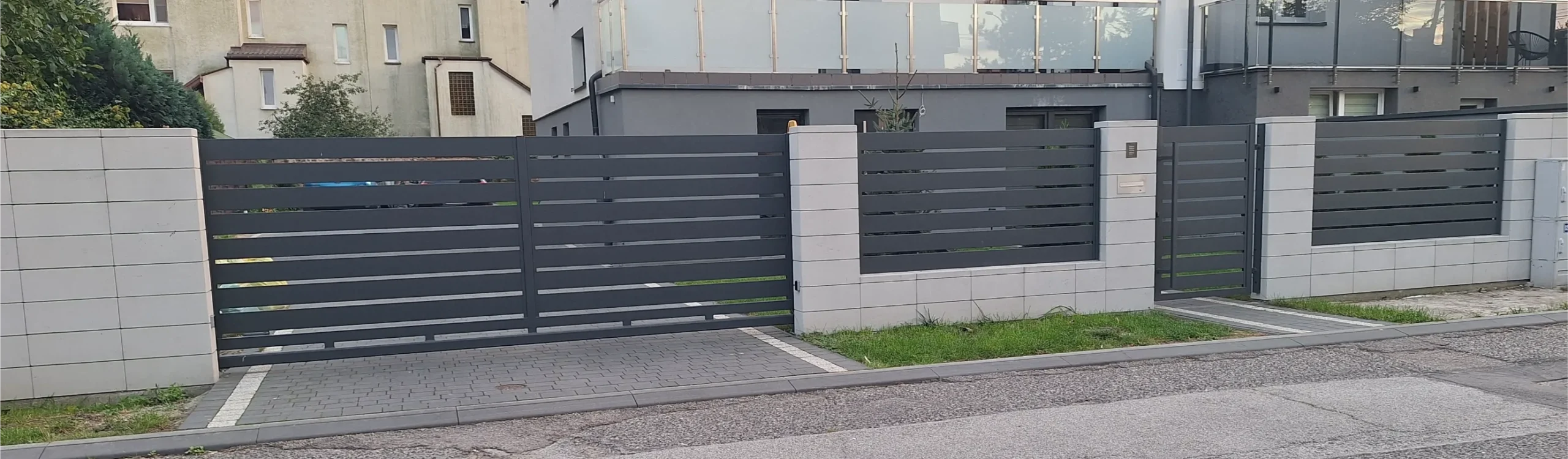 zdjęcie - ogrodzenie z bloczków