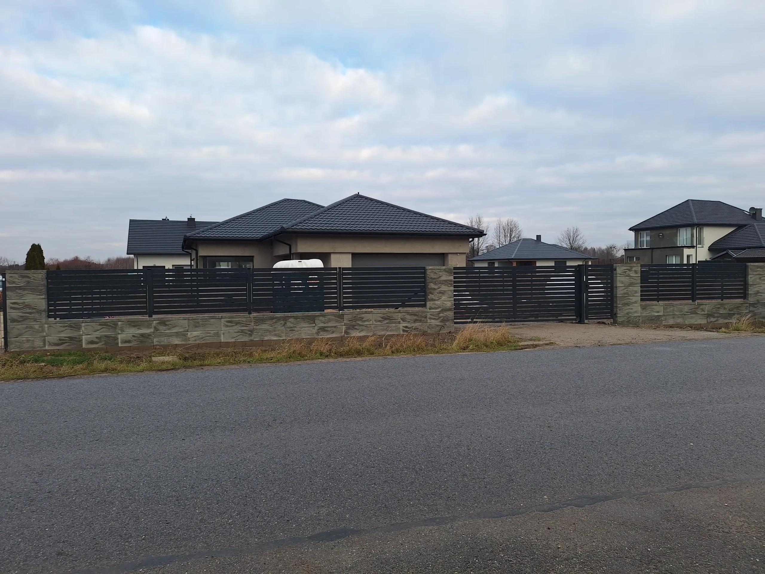 zdjęcie - ogrodzenie z bloczków