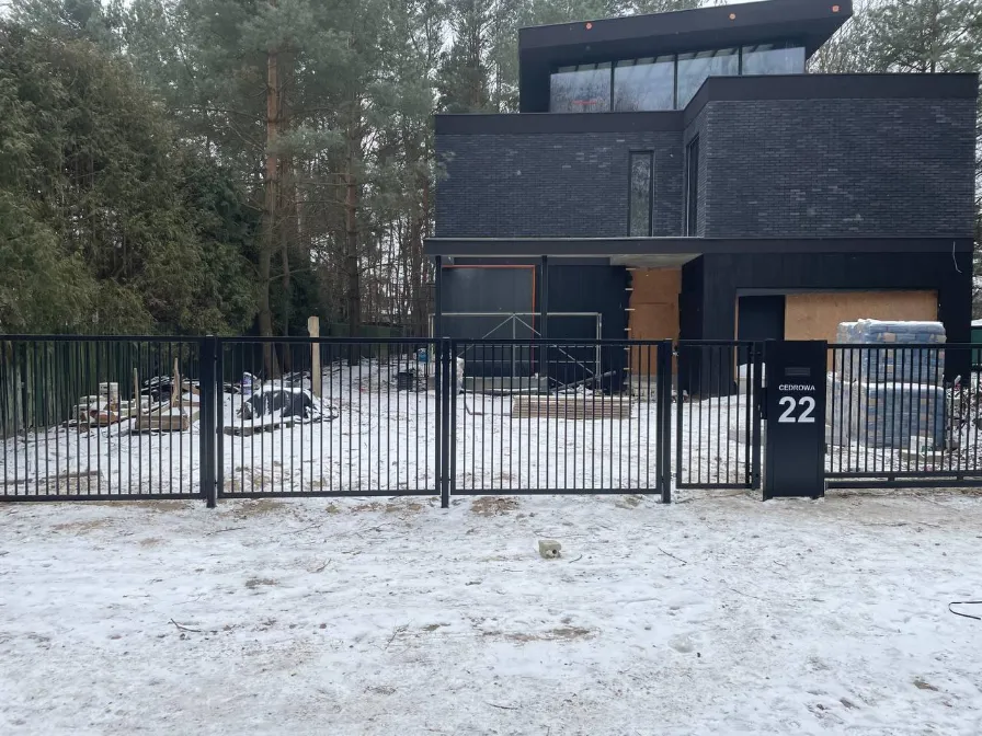 ogrodzenie palisadowe pionowe